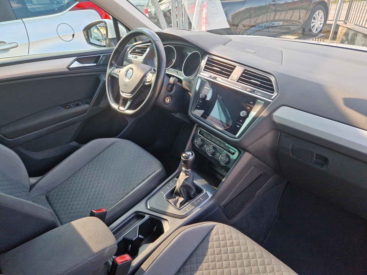 Volkswagen Tiguan 1.6 TDI SCR Business BlueMotion Technology