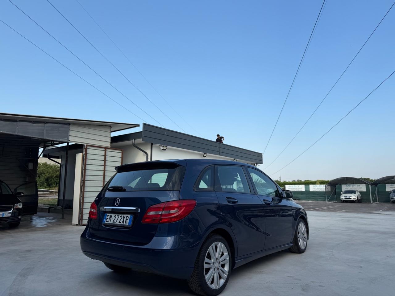 Mercedes-benz A 180 AUTOMATIC Premium