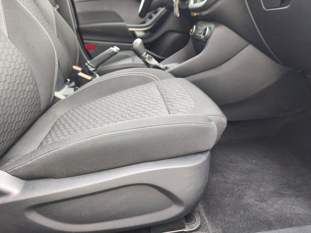 Ford Fiesta 1.1 - Titanium Neopatentato -75 CV 5 porte