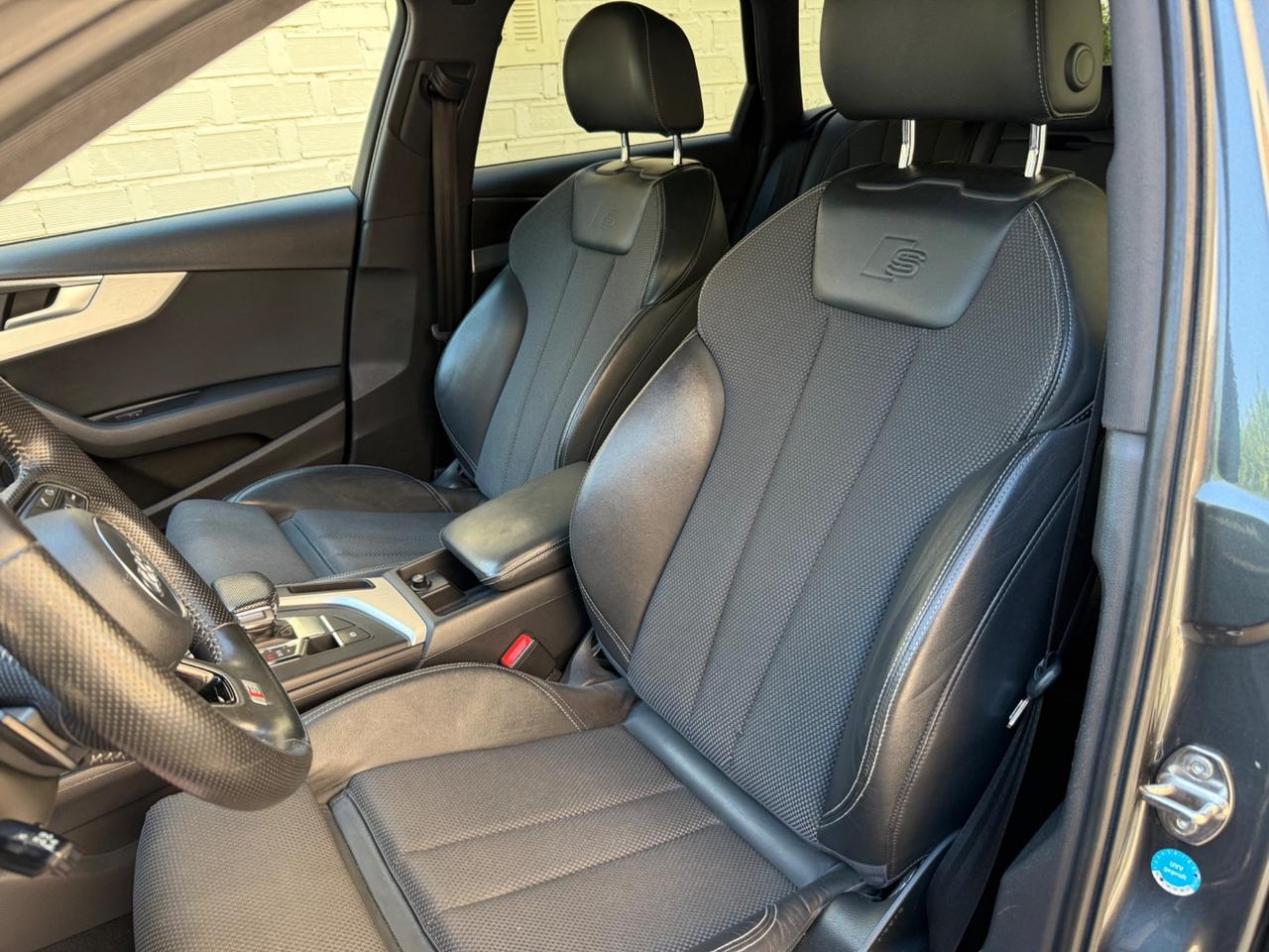 Audi A4 Avant 2.0 TDI quattro S tronic Business Sport