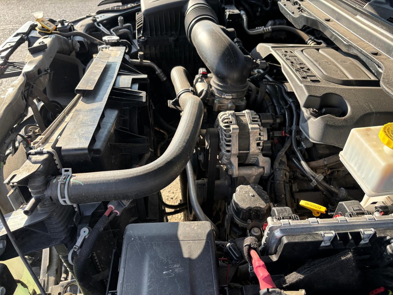 Dodge RAM 1500 LIMITED 5.7 EMI V8