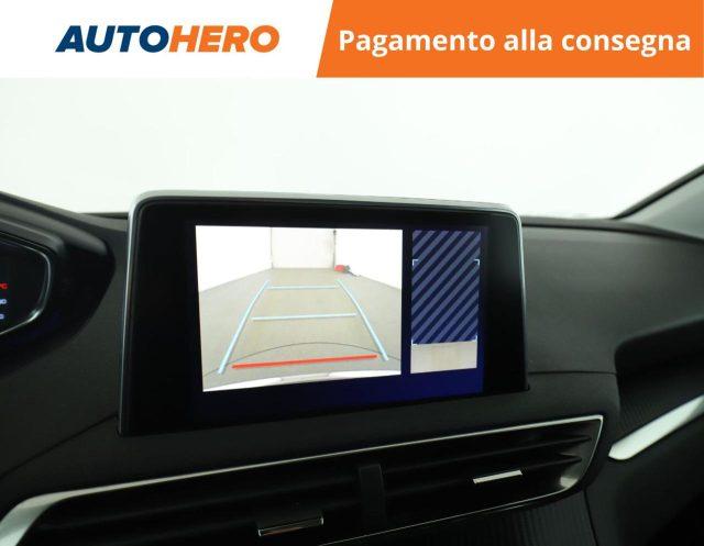 PEUGEOT 3008 BlueHDi 130 S&S EAT8 Business