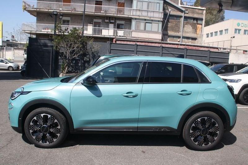 FIAT 600 Hybrid MHEV La Prima