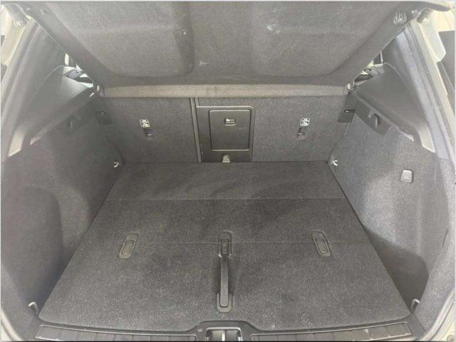 VOLVO XC40 B3 CORE AUTOMATICA