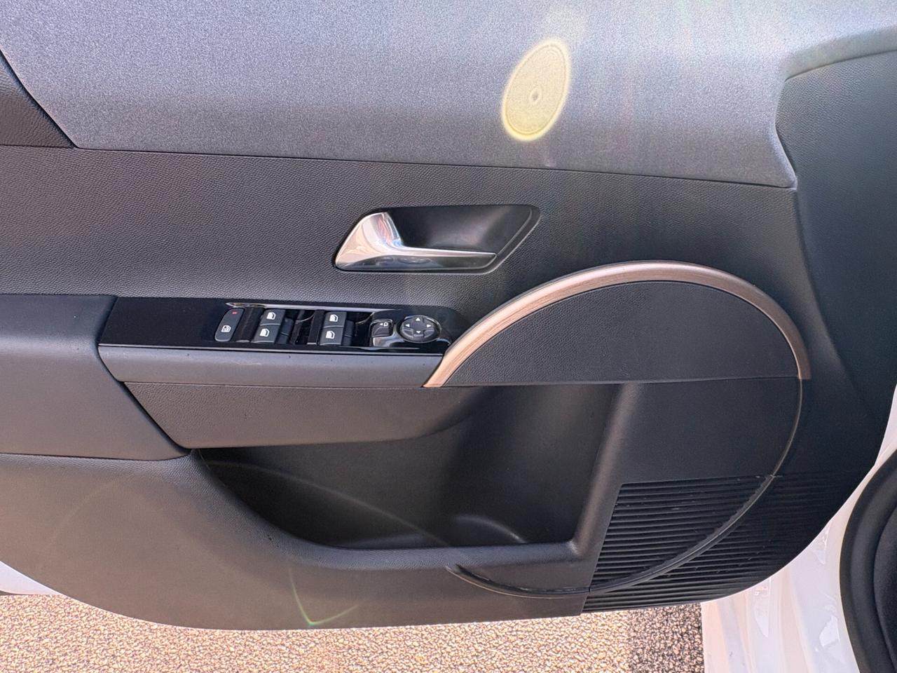 PROMO NEW Lancia Ypsilon 1.2 Hybrid e-DCT 100cv LX KM CERTIFICATI