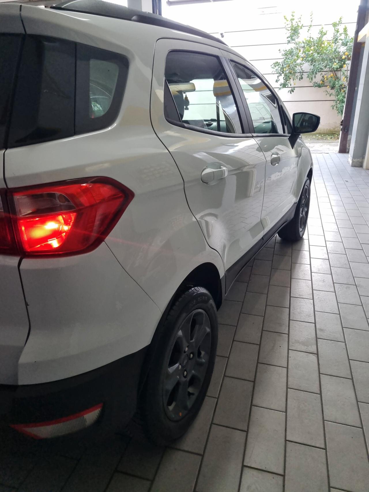 Ford EcoSport 1.0 EcoBoost 125 CV Start&Stop aut. ST-Line Black Edition