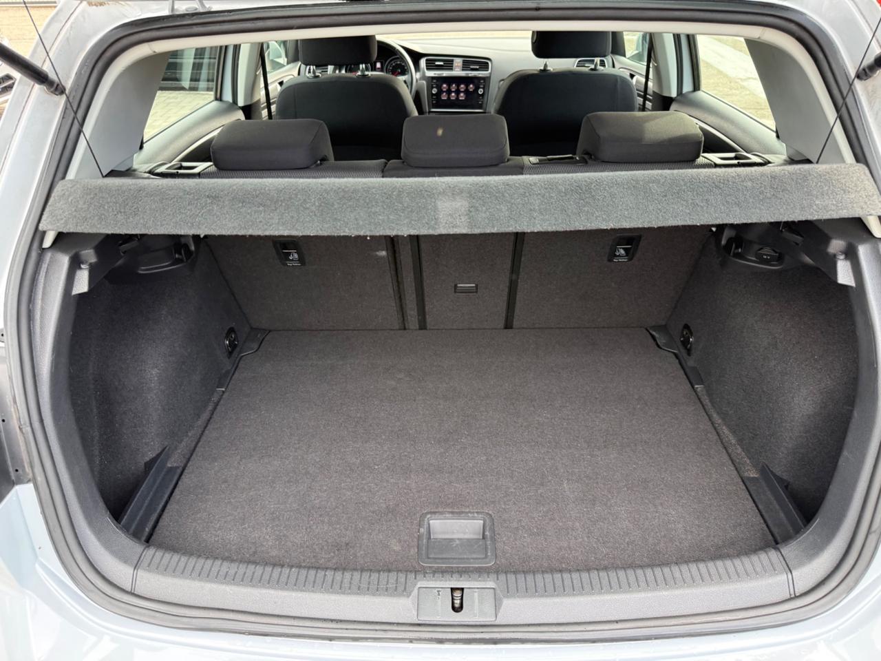 Volkswagen Golf 1.6 TDI 115 CV 5p. Sport NEOPATENTATI