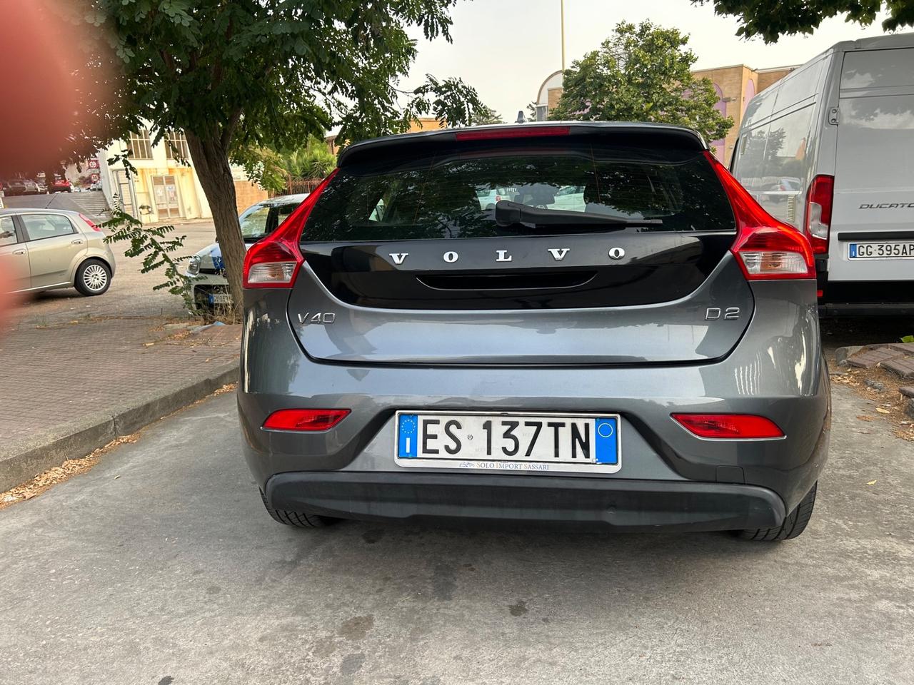 Volvo V40 KM. 61.000! D2