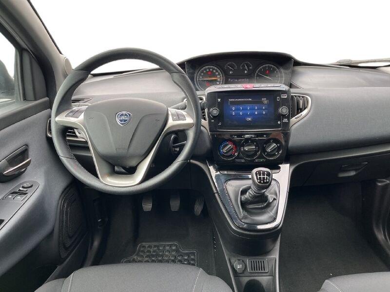 Lancia Ypsilon III 2021 1.0 firefly hybrid Gold s&s 70cv