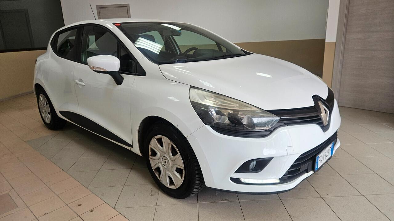 Renault Clio dCi 8V 75 CV Start&Stop 5 porte Energy Intens