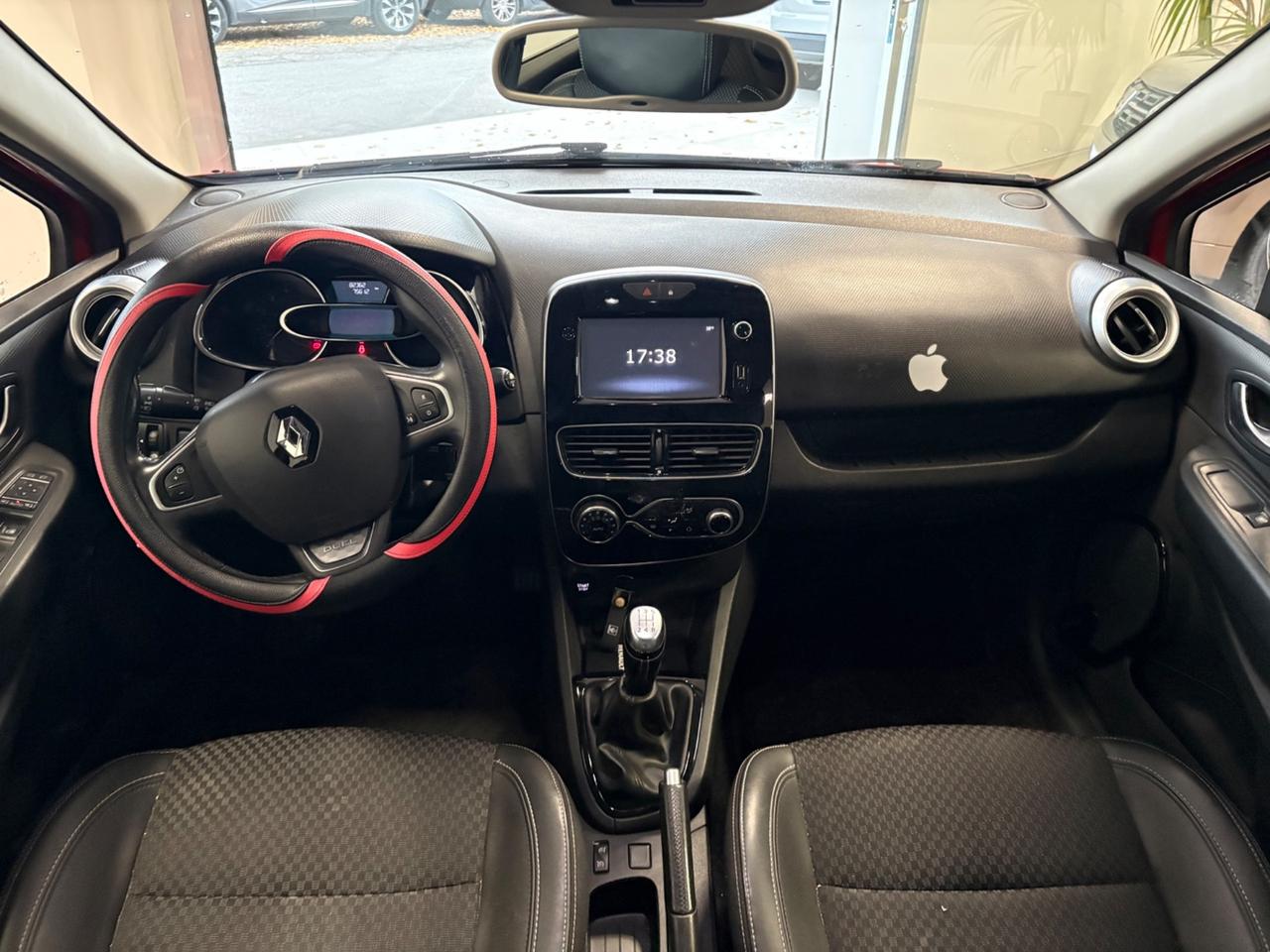 Renault Clio Sporter dCi 8V 90 CV Duel2