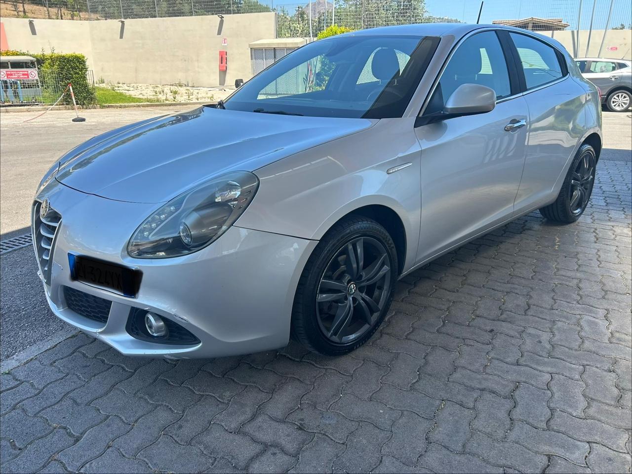 Alfa Romeo Giulietta 1.6 JTDm-2 105 CV Distinctive