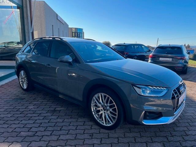 Audi A4 allroad 40 tdi quattro 204cv S-tronic, Tetto, 19", Led, Gancio Traino