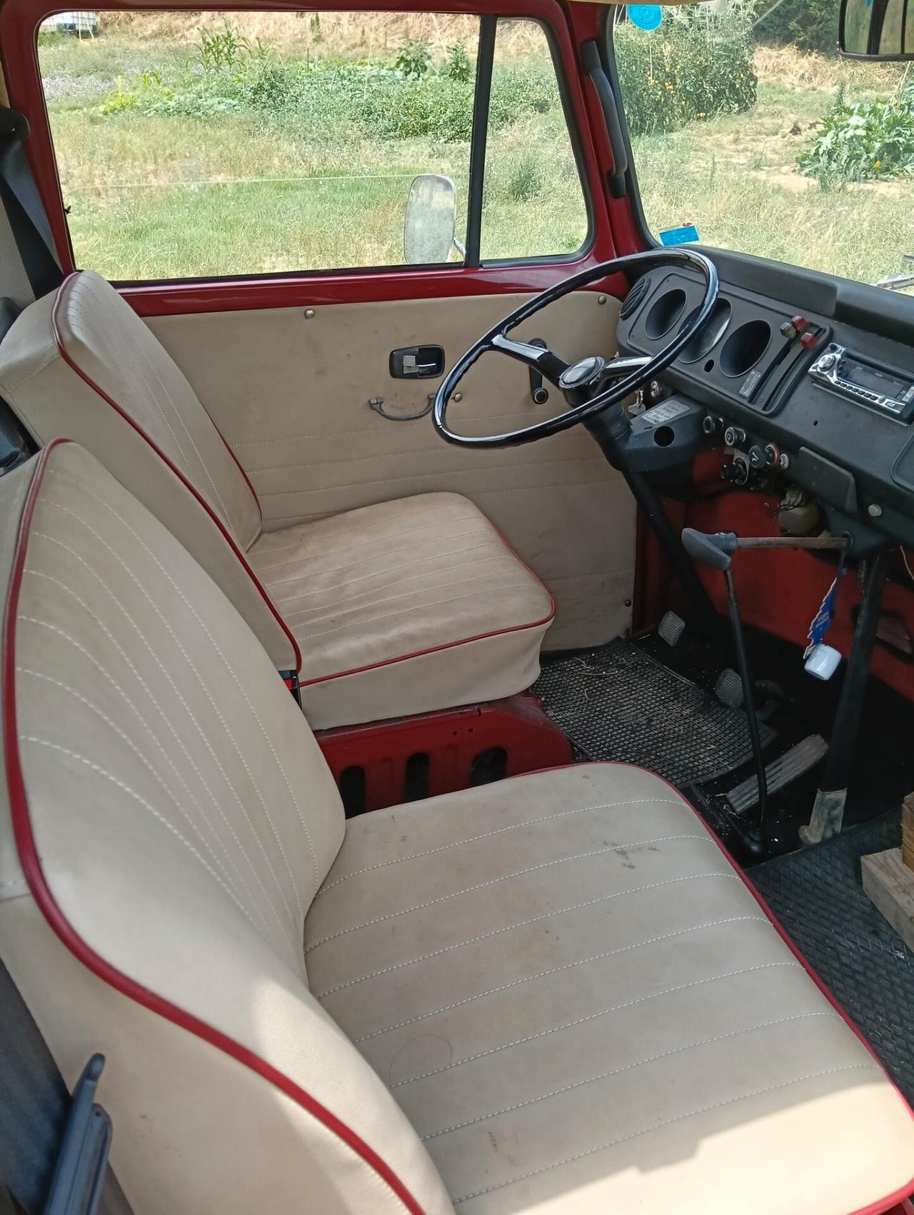 Volkswagen T2
