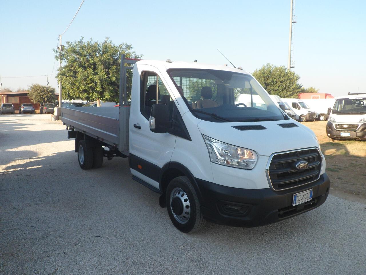 Ford Transit cassone fisso