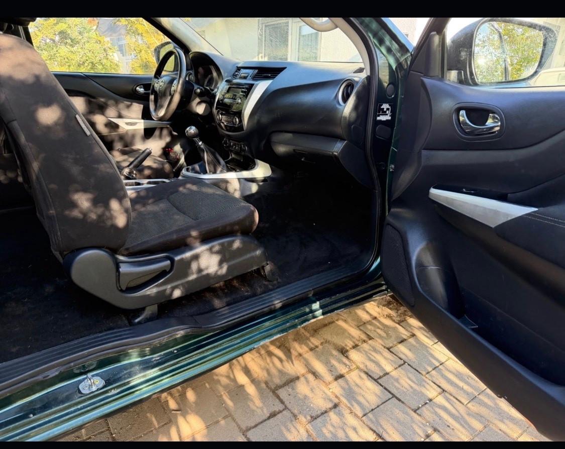 Nissan Navara 2.3 dCi 4WD King Cab Acenta ~ 2 Porte