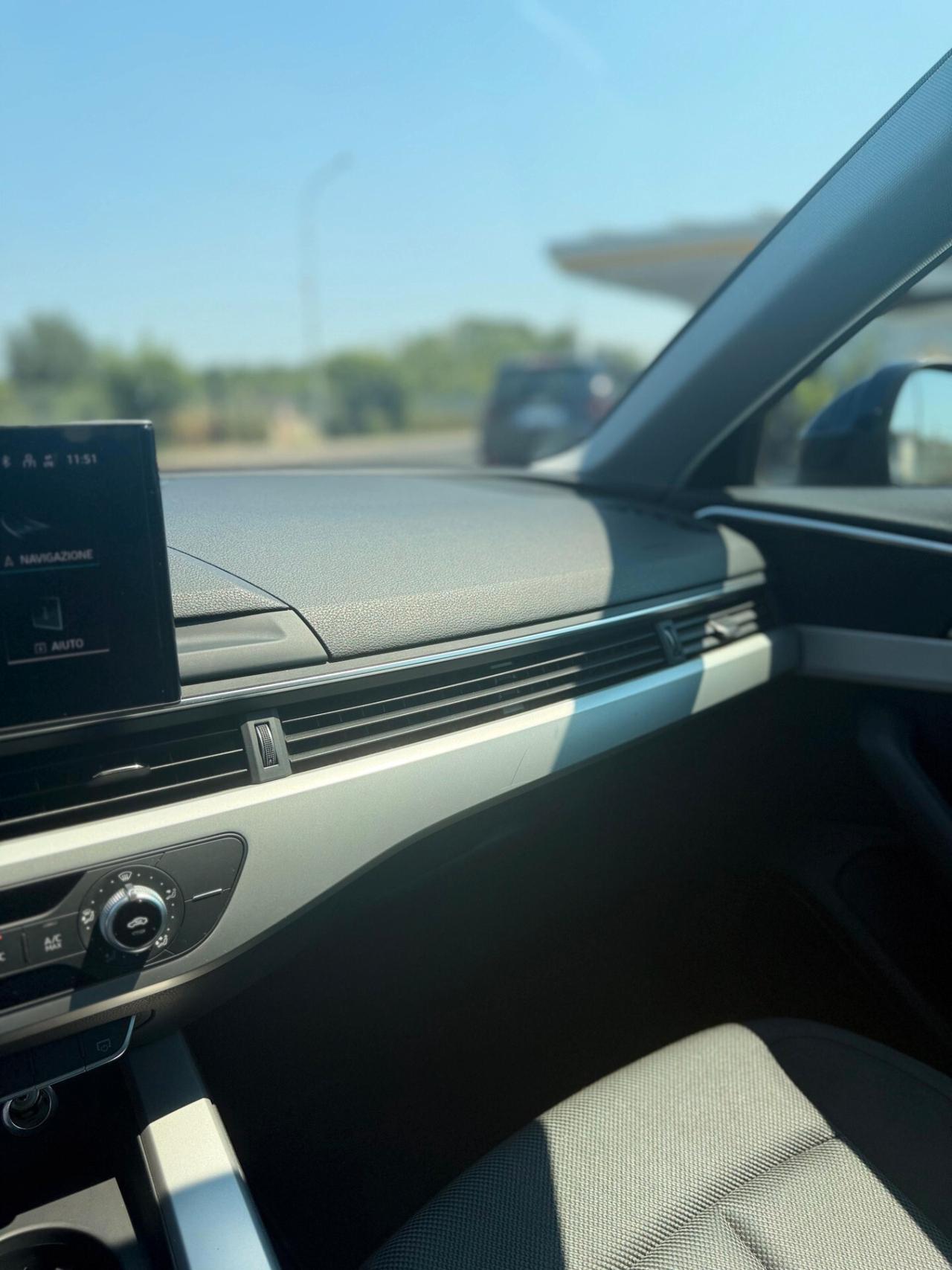 Audi A4 Avant S tronic Business Advanced km certificati