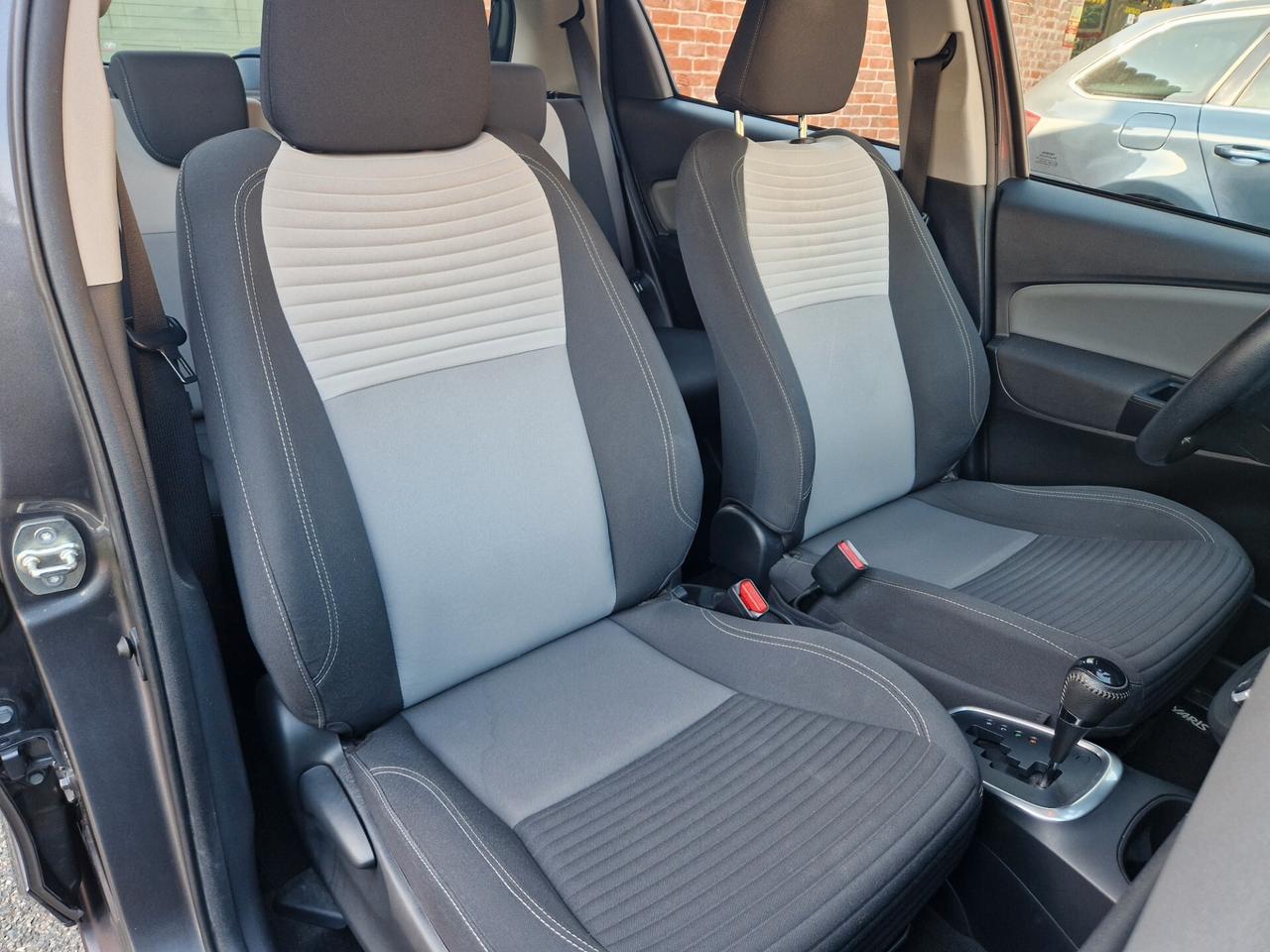 Toyota Yaris Hybrid 1.5 73CV AUTOMATICA, Bluetooth, Retrocamera, ADAS