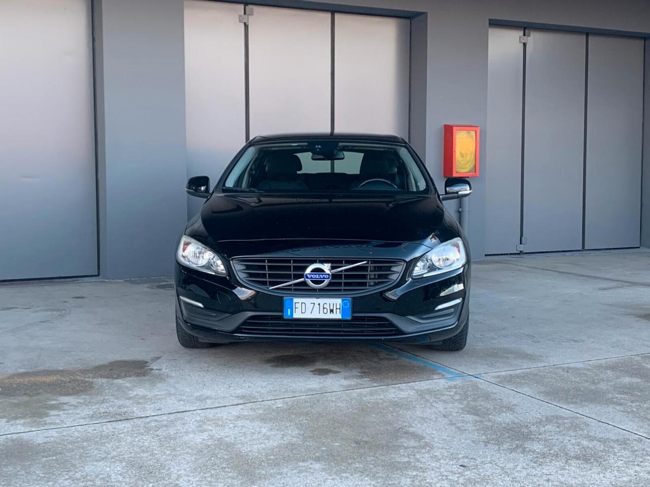 Volvo V60 D3 Geartronic Momentum