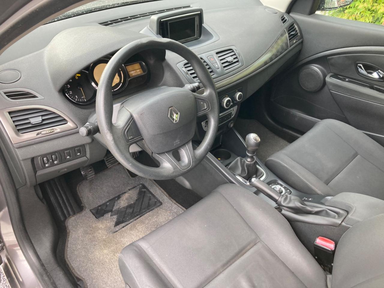 RENAULT MEGANE SW 1.5 DCI (MODELLO GT-LINE)