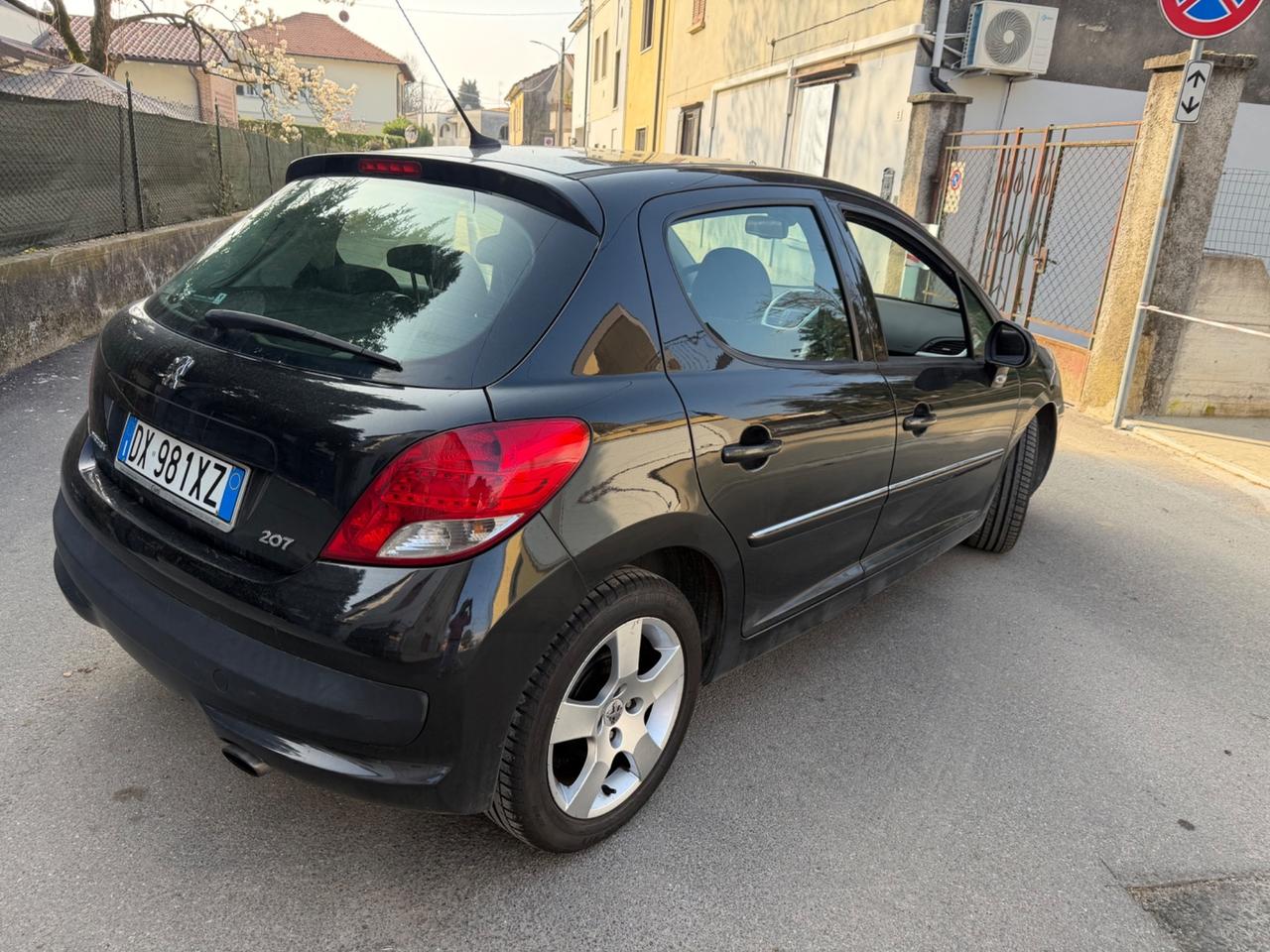 Peugeot 207 1.6 HDi 90CV 5p. XS
