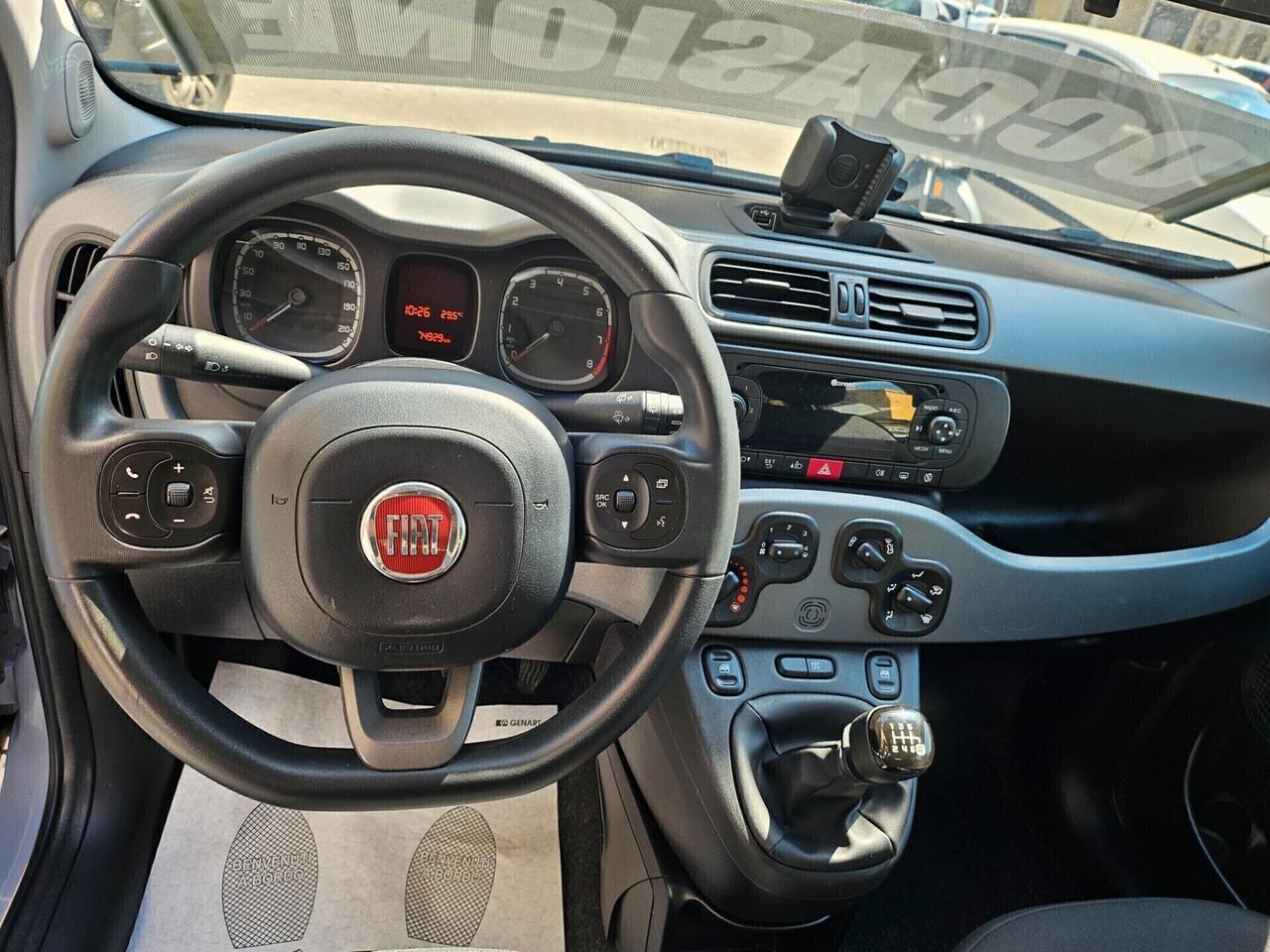 Fiat Panda 1.0 HYBRID LIFE 03/2022
