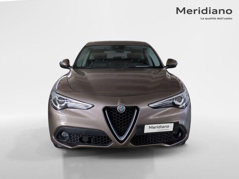 Alfa Romeo Stelvio 2.2 Turbo Diesel 180CV AT8 RWD Executive