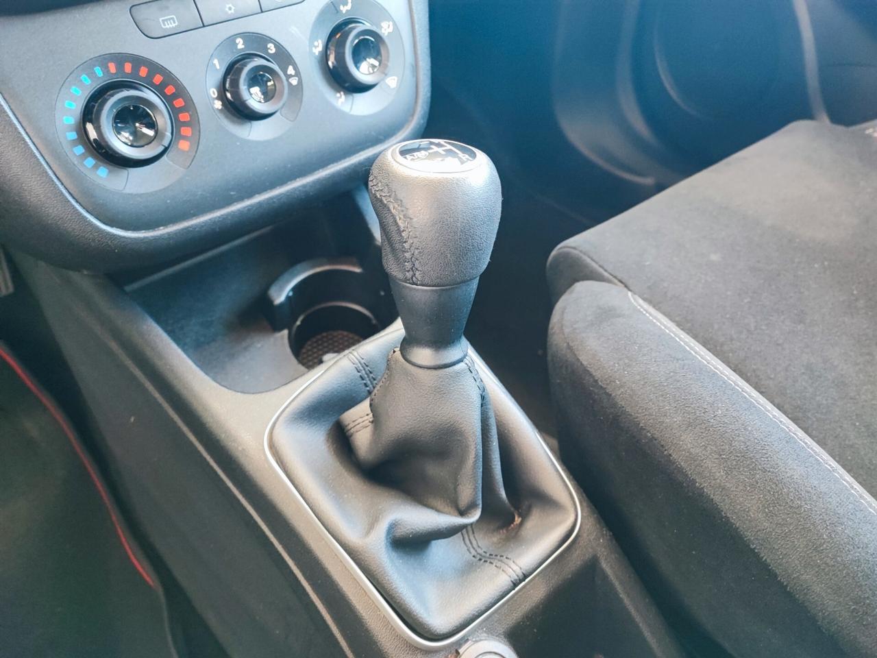 Fiat Punto 1.4 S&S 8V Dualogic 5 porte Lounge