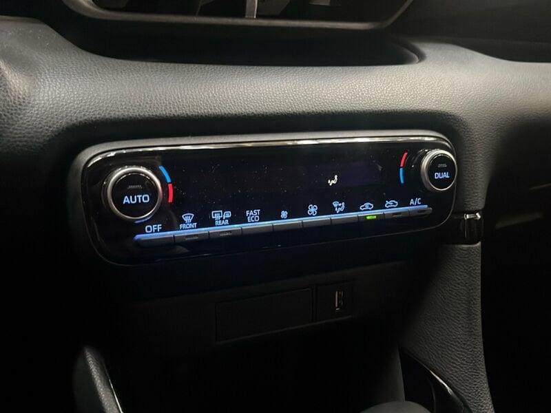 Toyota Yaris Yaris 1.5 Hybrid 5 porte Lounge