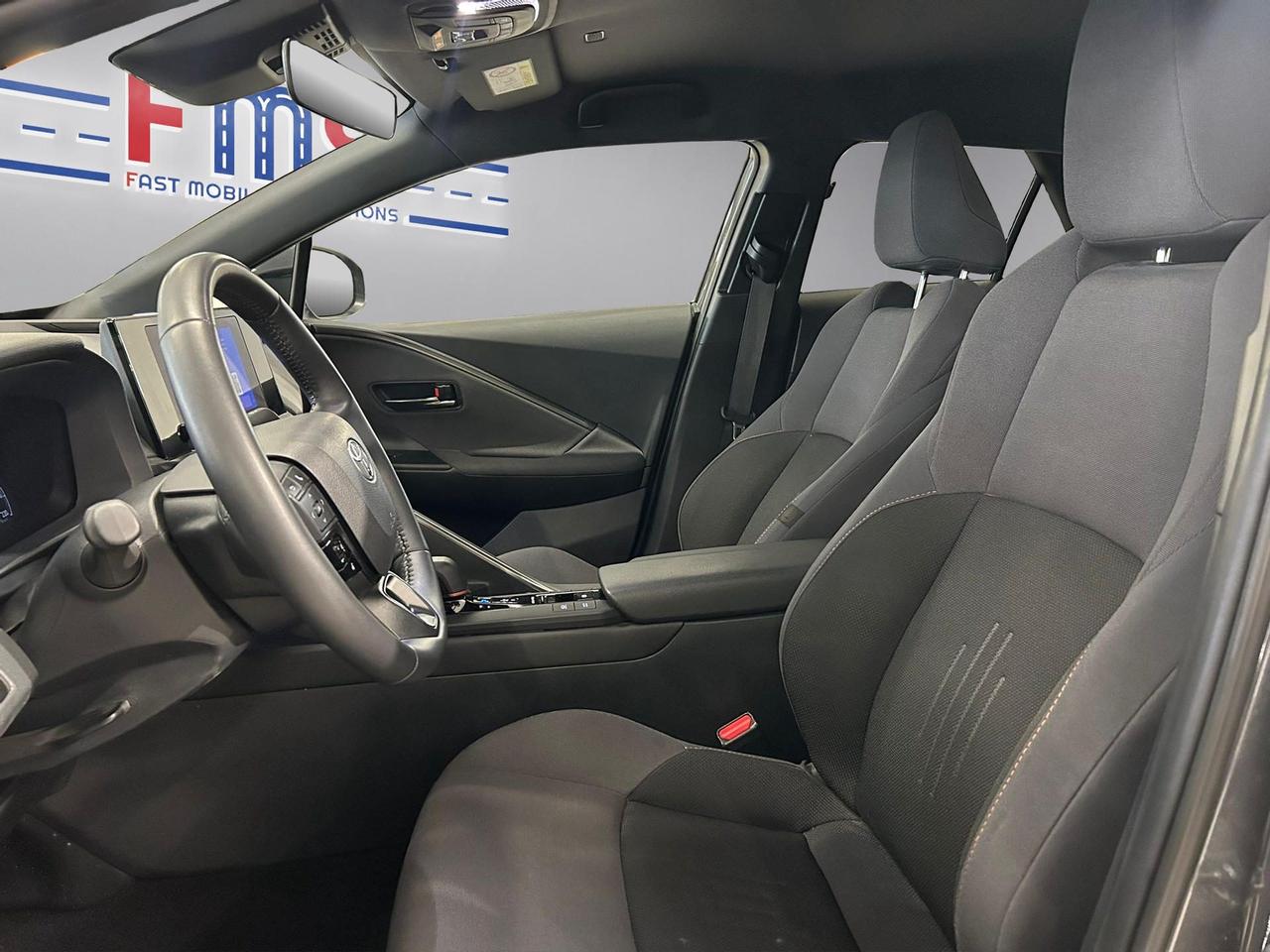 Toyota C-HR 2.0 phev Trend fwd e-cvt