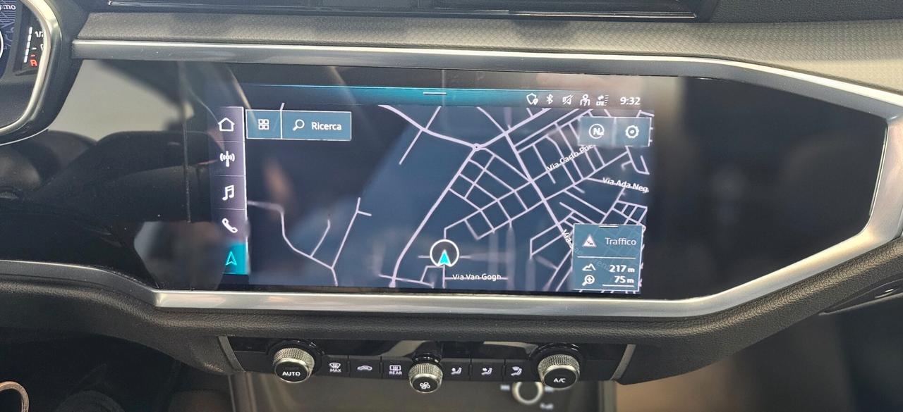 Audi Q3 40 TDI quattro S tronic Business Advanced TETTO