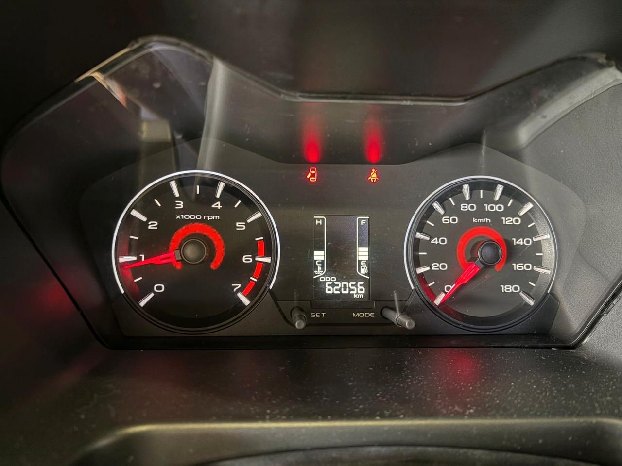 Mahindra KUV100 1.2 VVT K8
