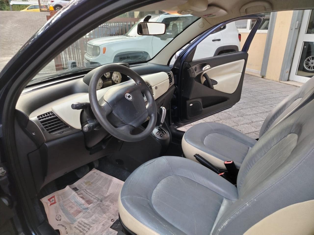 Lancia Ypsilon 1.3 Multijet 16V Platino