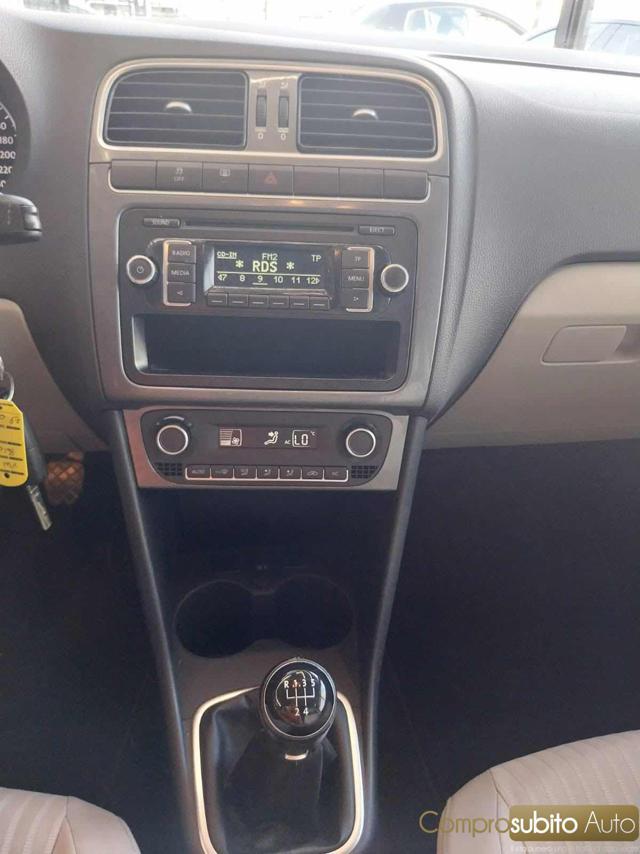 VOLKSWAGEN Polo 1.4 3 porte R-Line (Garanzia 12 Mesi)