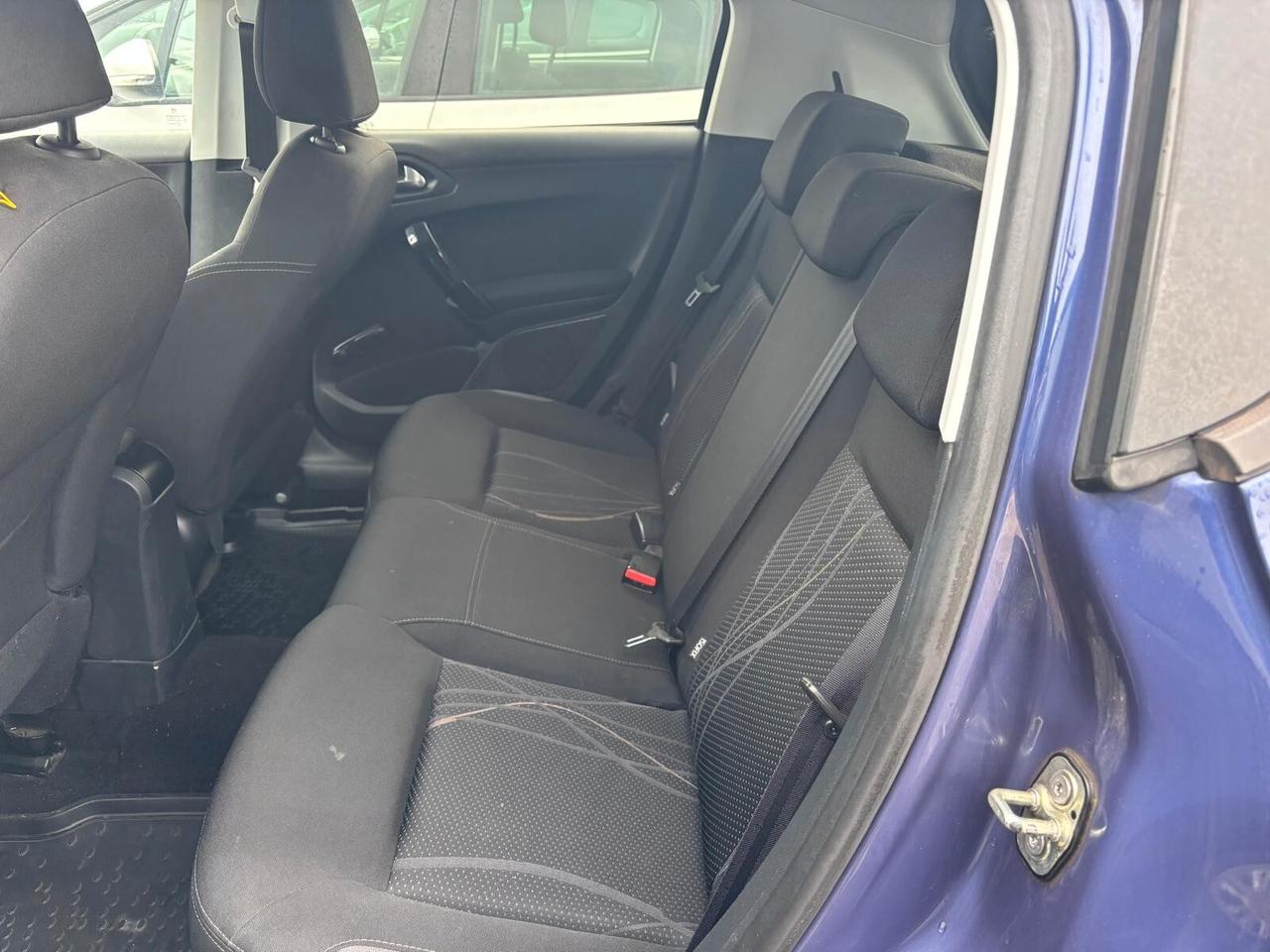 Peugeot 208 ALLURE 1.2 5 porte - 2014