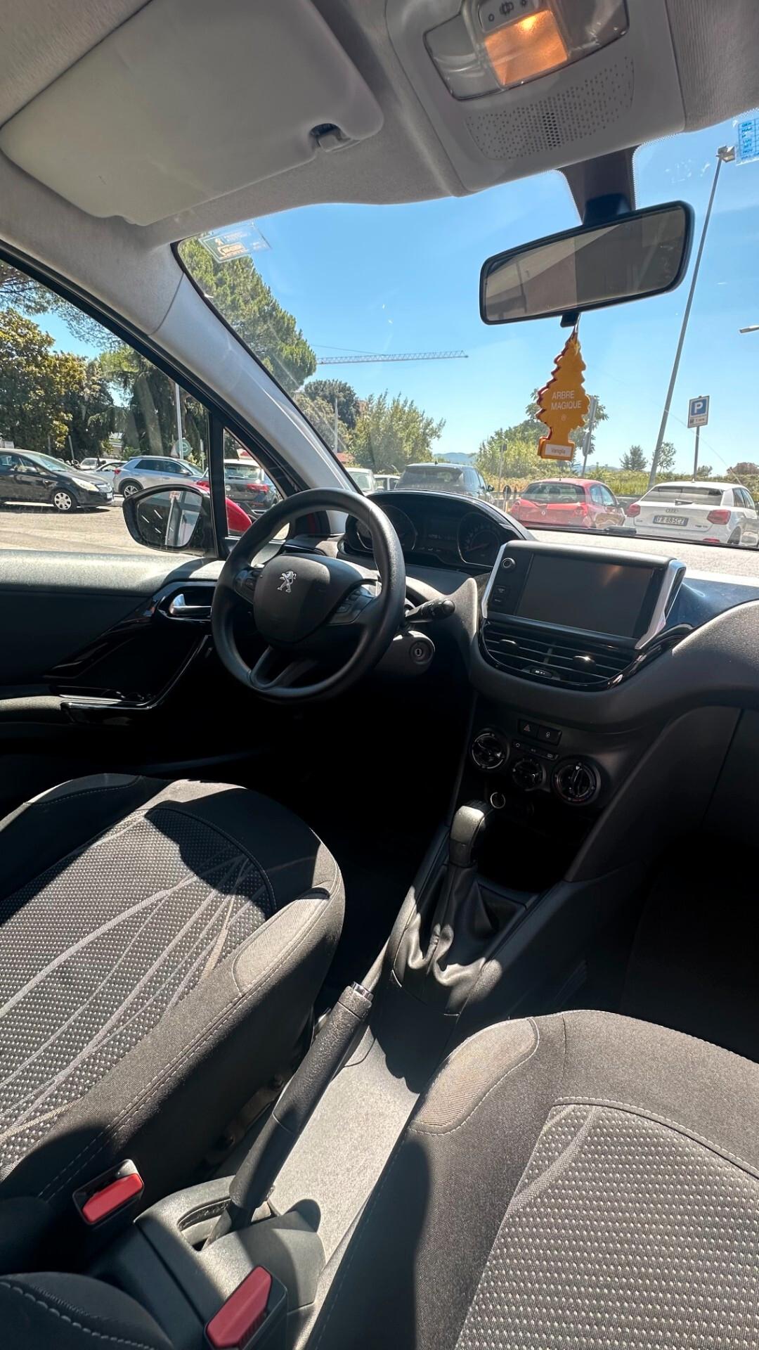 Peugeot 208 1.2 VTi 82 CV 3 porte Access