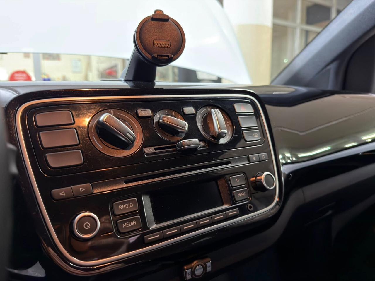 Volkswagen up! 1.0 5p. eco high BlueMotion Technology