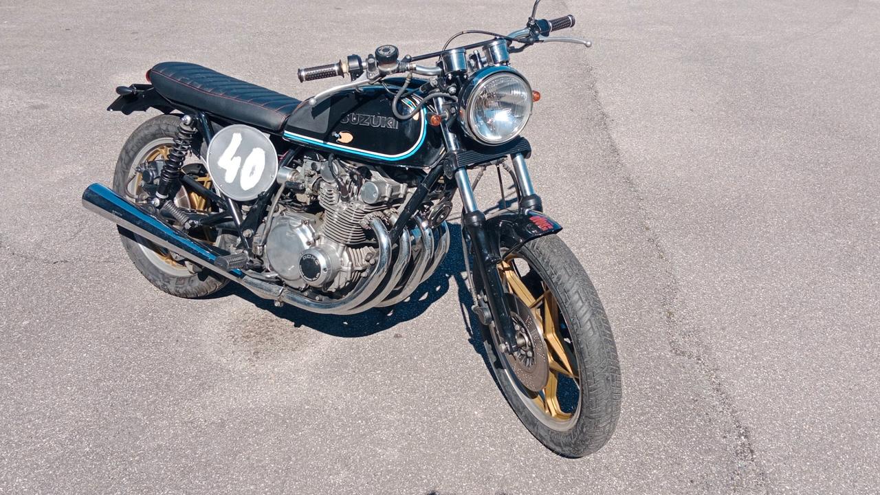 Suzuki GS 500