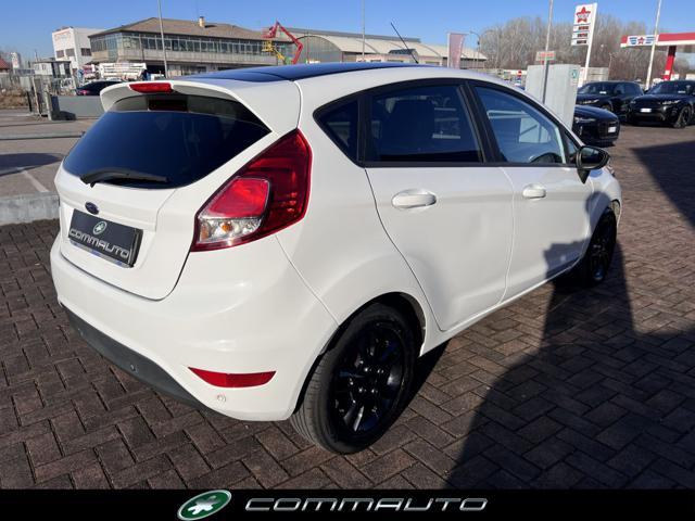 FORD Fiesta 1.5 TDCi 75CV 5 porte Black & White Edition