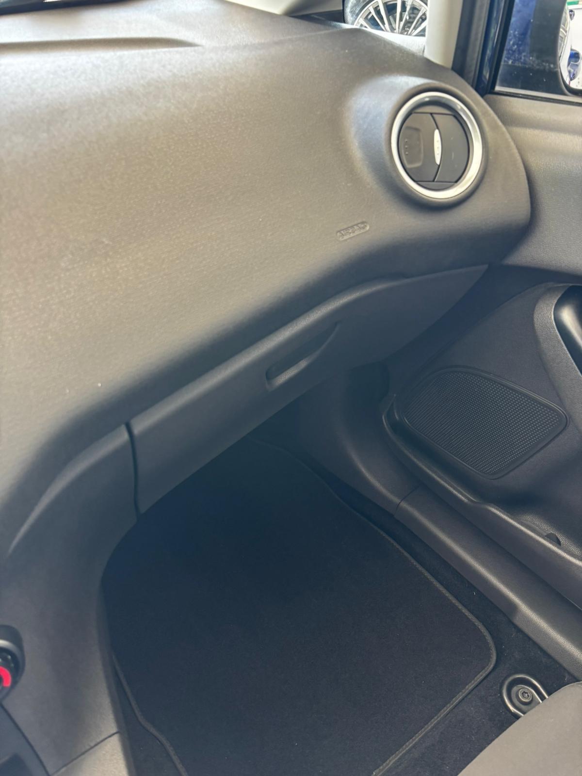 Ford Fiesta 1.5 TDCi 75CV 5 porte ST-Line
