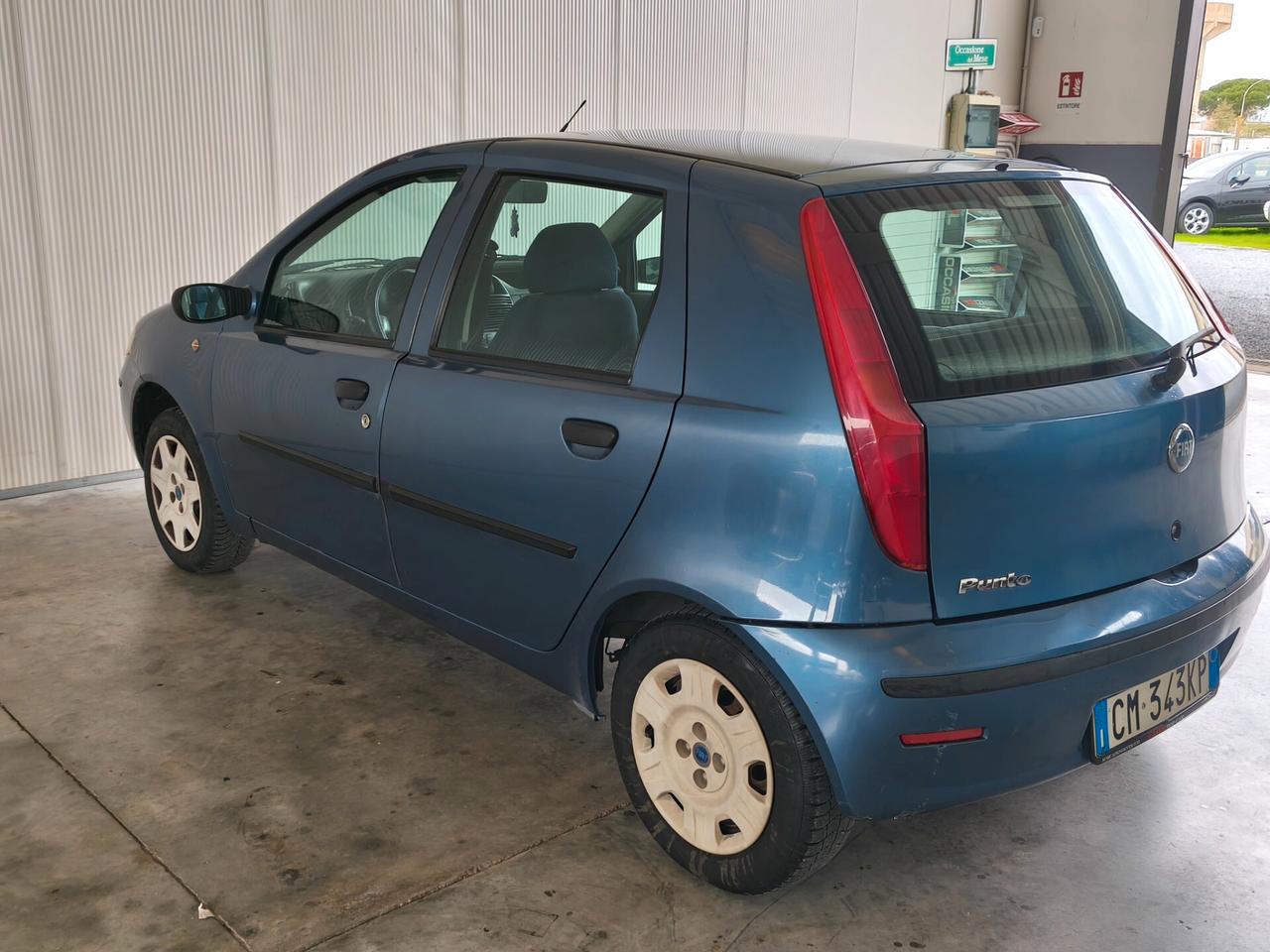 Fiat Punto 1.2i 5 porte