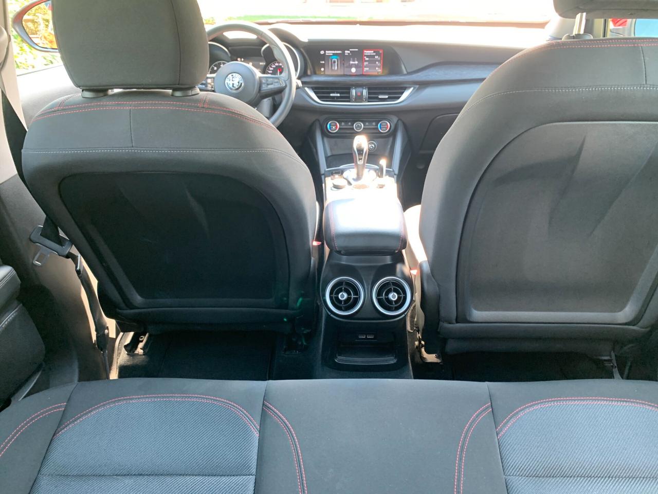 Alfa Romeo Stelvio 2.2 Turbodiesel 190 CV AT8 Q4 Business