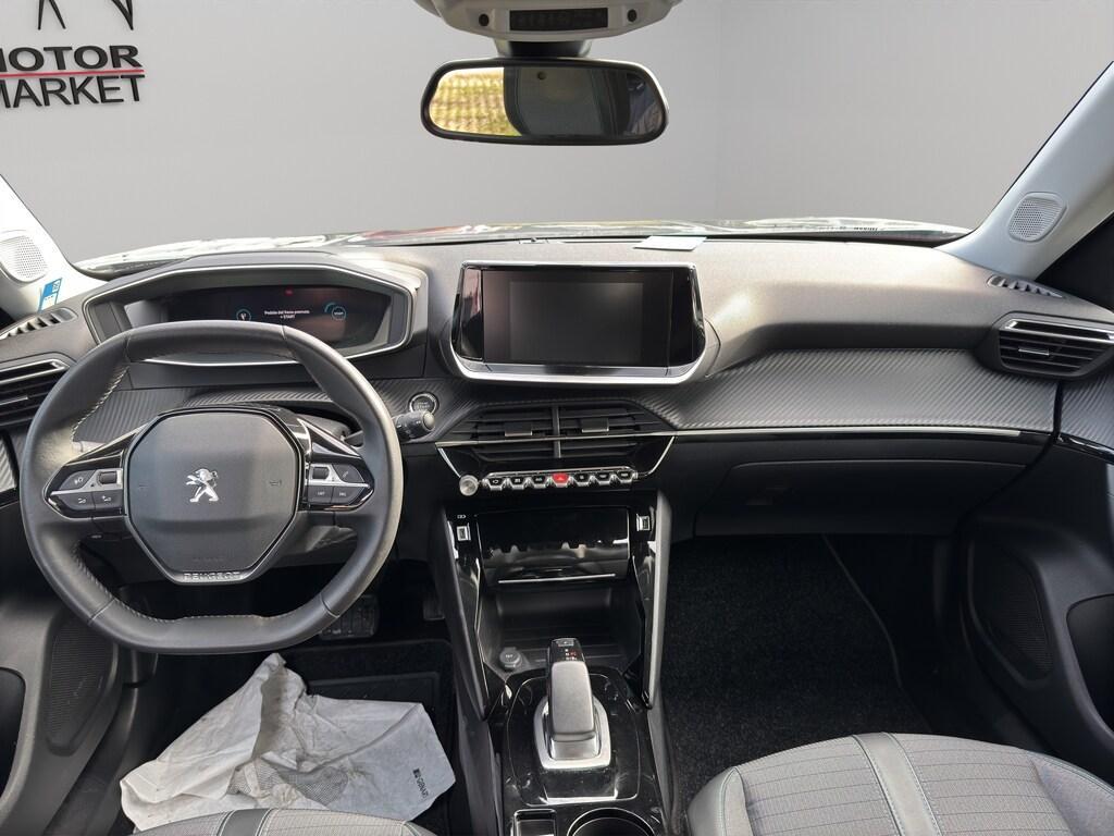 Peugeot e-2008 Allure Pack