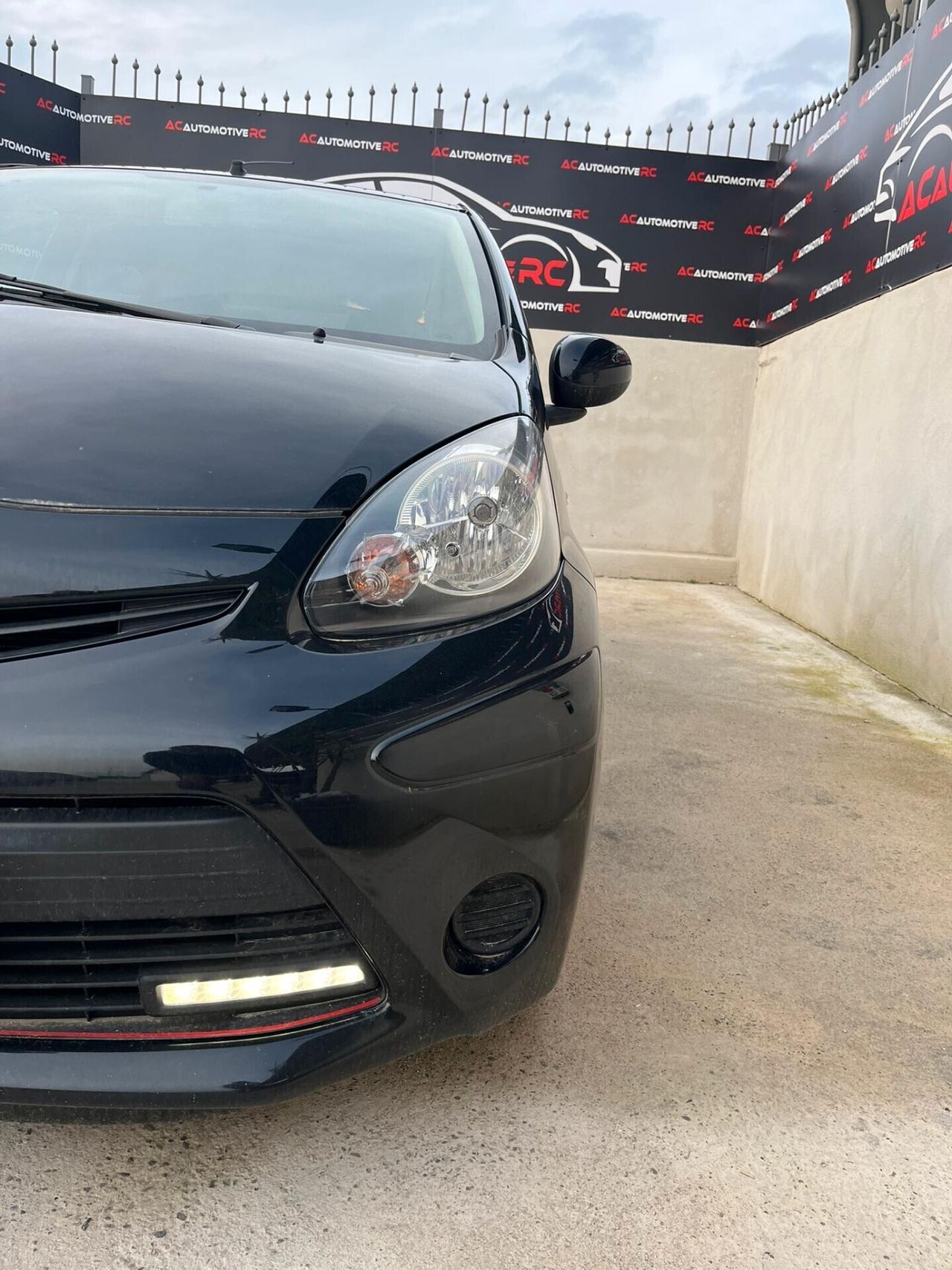 Toyota Aygo 1.0 12V VVT-i 5 porte Active Connect