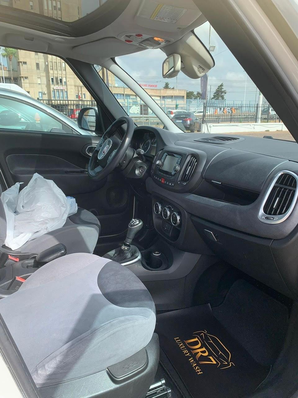 Fiat 500L 1.3 Multijet automatica con doppi tetti apribili
