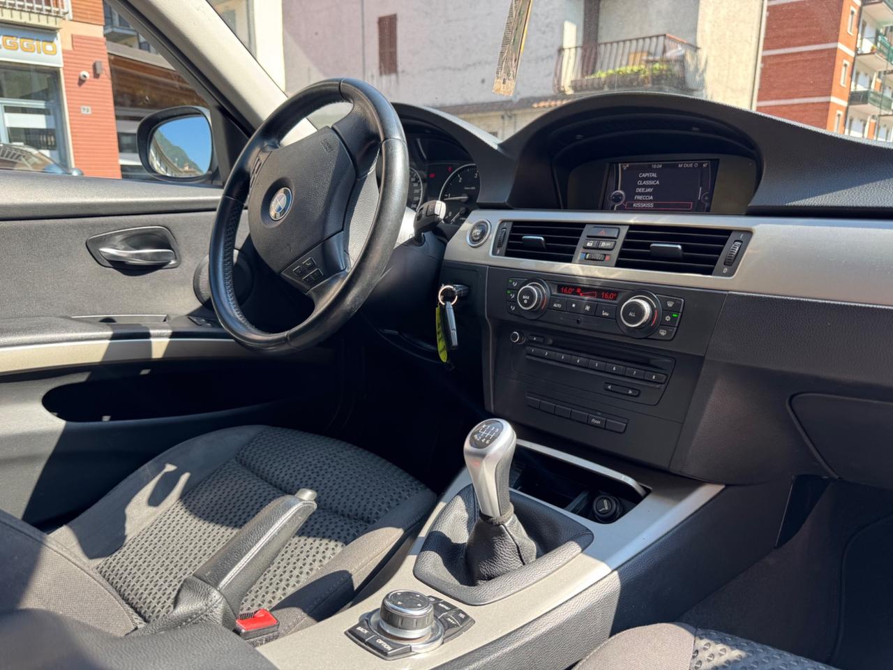 Bmw 318 318d 2.0 143CV cat Touring MSport - TAGLIANDATA - VETRI OSCURATI
