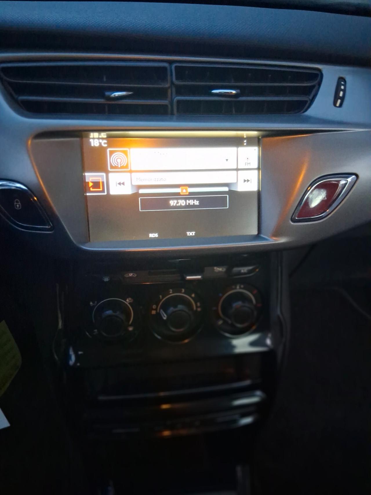 Citroen C3 PureTech 82 Live Edition