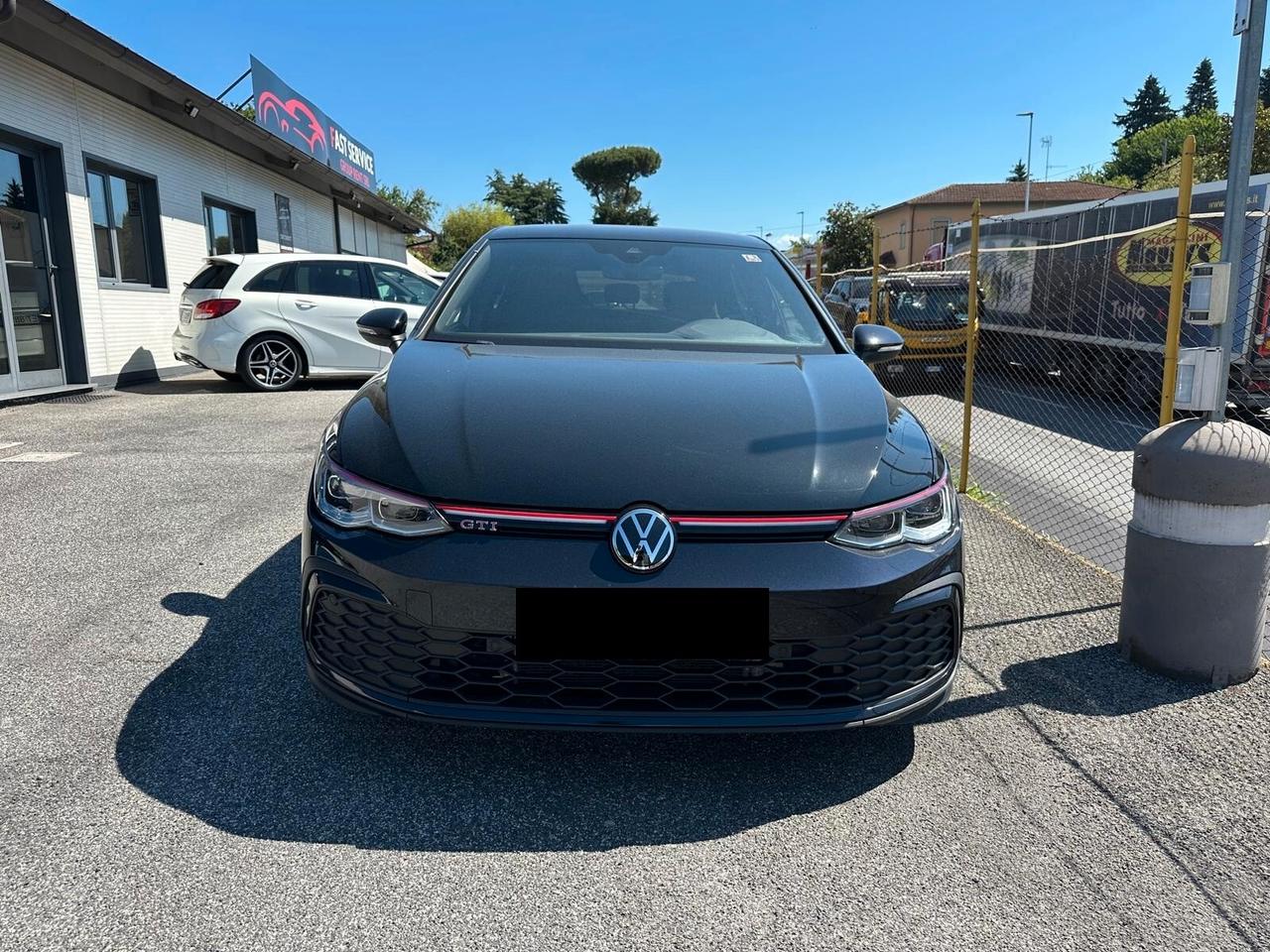 Volkswagen Golf GTI 2.0 TSI DSG