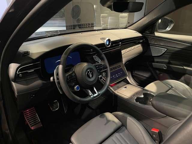 Maserati Grecale Modena 250 CV MY25