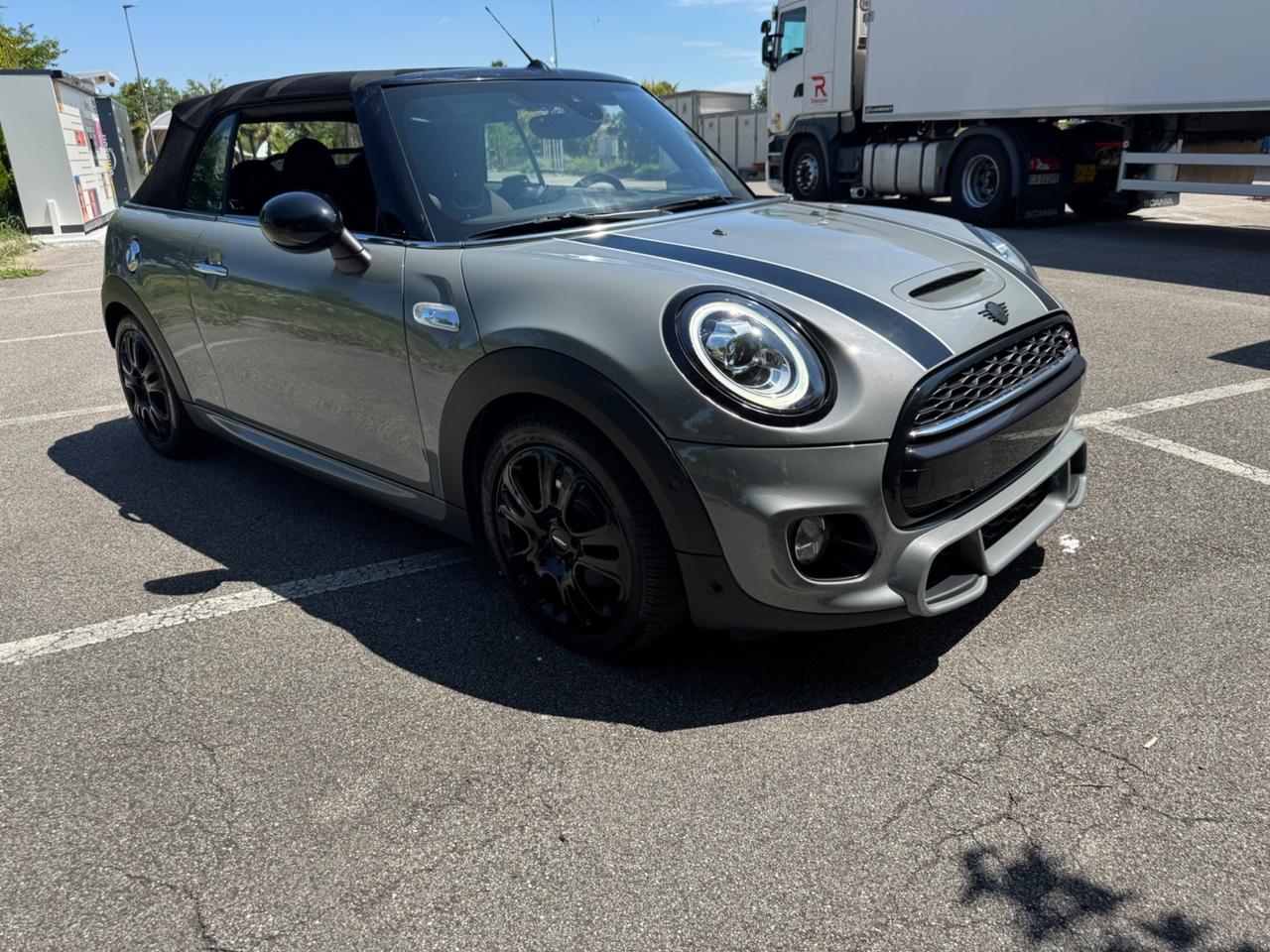 Mini 2.0 John Cooper Works Cabrio